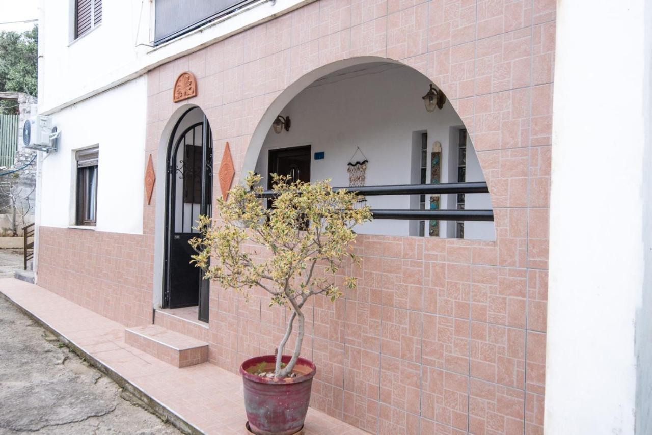 Just Near The Beach! Vintage Big Lovely House Kalyves Extérieur photo